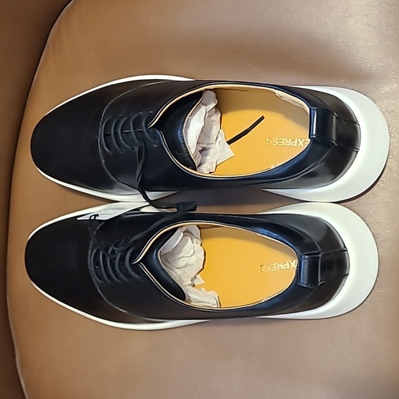 Men's Express Black Leather Performance Hybrid Dress Sneakers - Picture 6 of 7